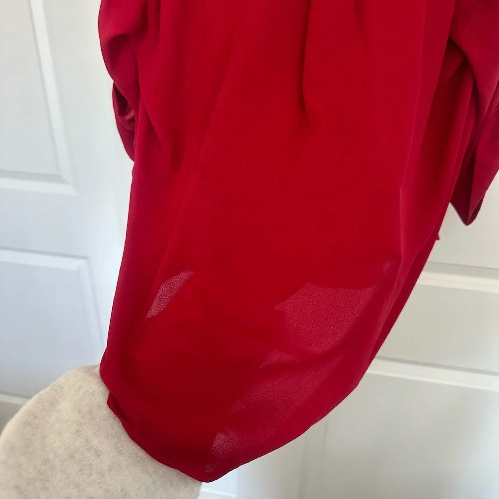 NWT! Torrid (2X) “Harper” Red V-Neck 3/4 Sleeve Flowy Top - Picture 8 of 10